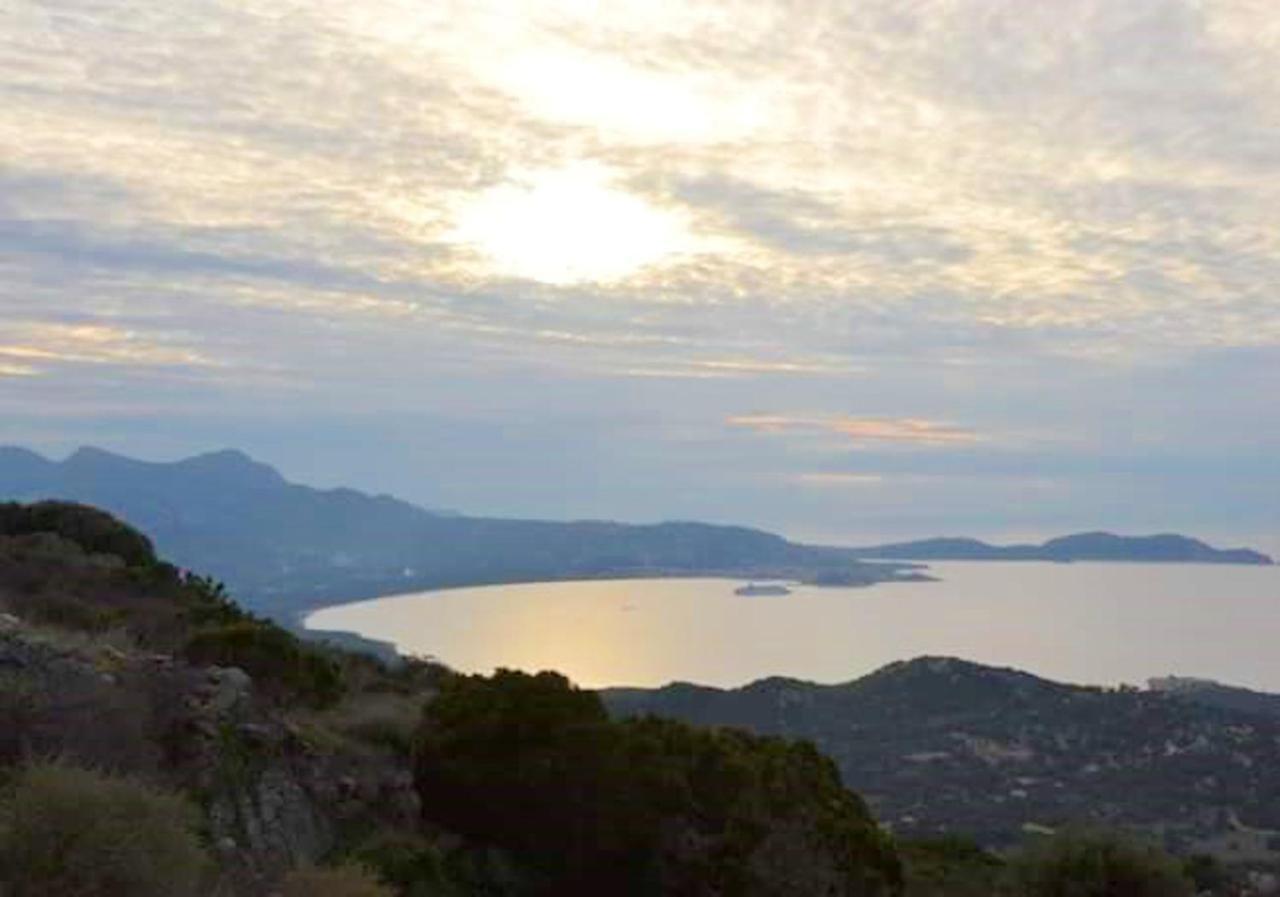 Appartement Raffine A Feliceto 120 M² Avec Vue Sur Montagne Exterior photo